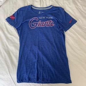 SALE TIL 7/16 Nike NFL New York Giants Tee